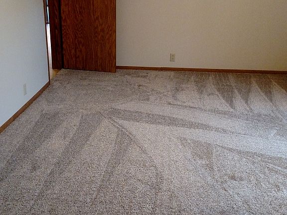 5th image of 5205 Foxmoor Ave