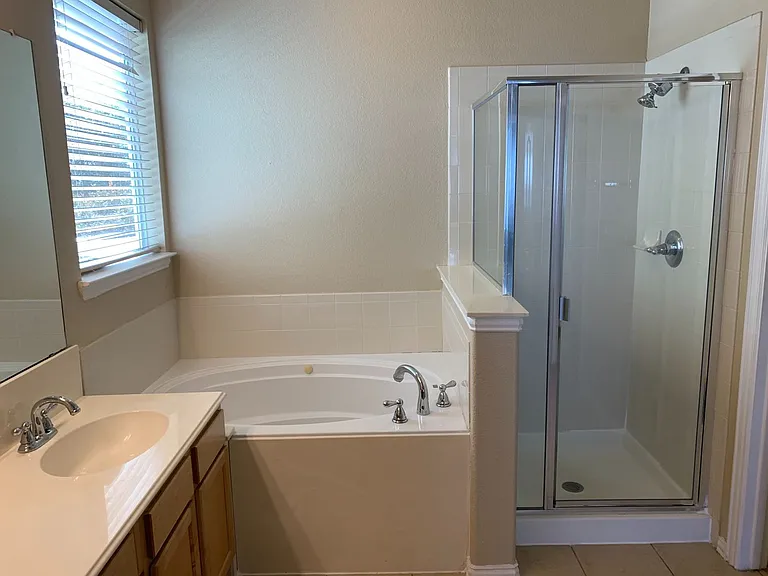 9113 Hope Dr — Photo 26