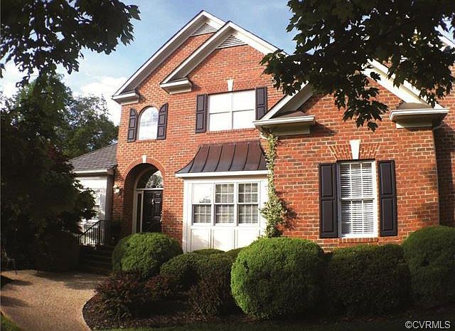 1st image of 111 W Square Dr