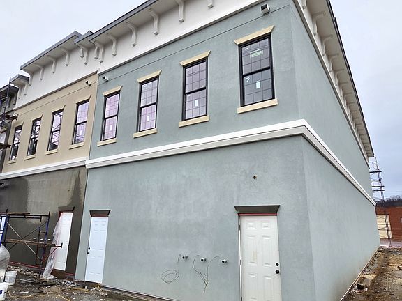 5th image of 420 E E St #404-B