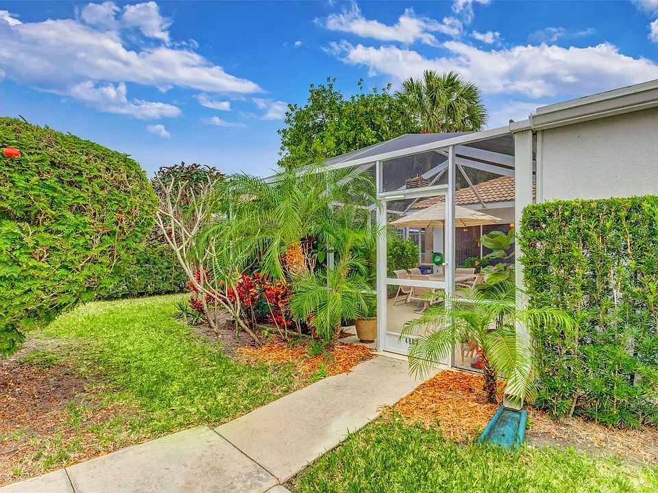 1st image of 4803 Water Oak