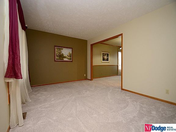 3rd image of 1316 N 161st St