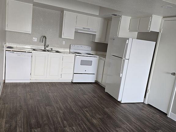 2nd image of 6445 Casada Way APT 7