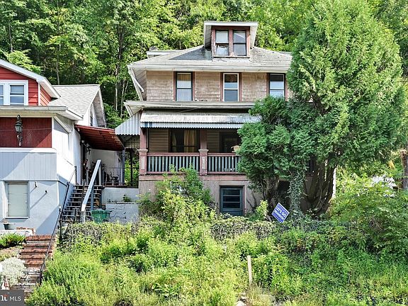 4th image of 900 Garfield Ave