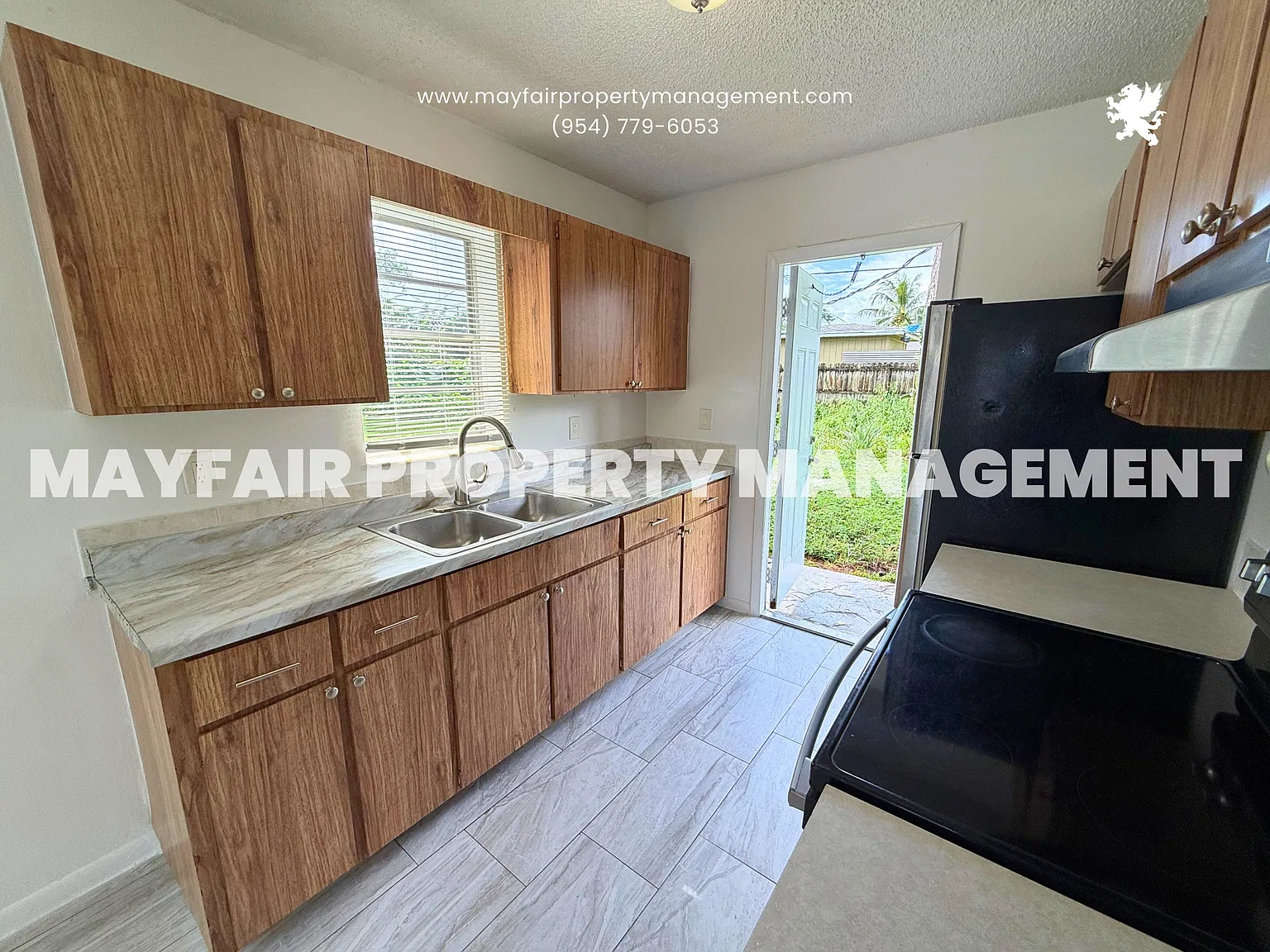 3051 Perry Avenue - - — Photo 4
