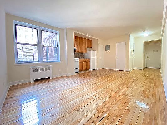 1st image of 143-29 Barclay Ave #1T
