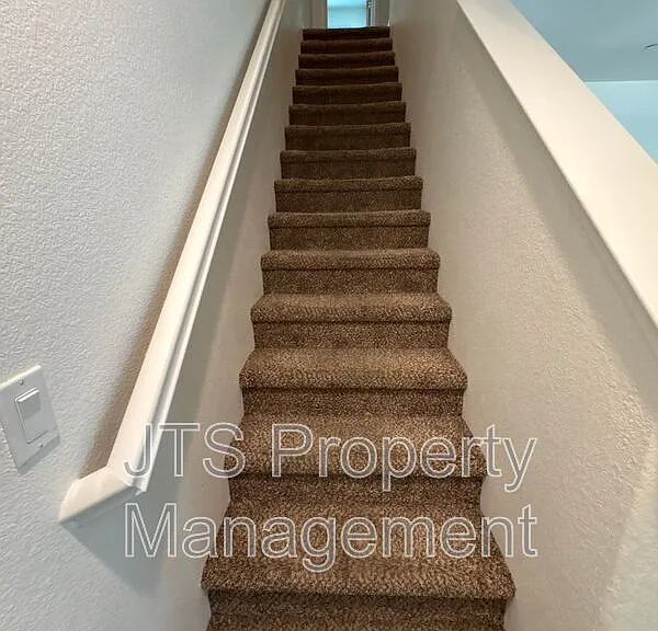 451 Ashwick Loop — Photo 8