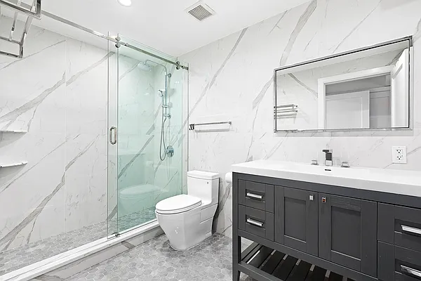 Rented by Compass | media 18