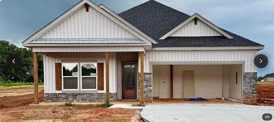 1st image of 194 Woodham Rd