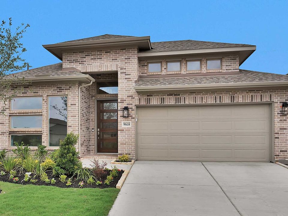 1st image of 9618 Chateau Hill Dr