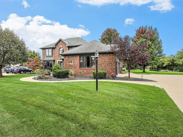 4270 Allegheny Dr, Sterling Heights, MI 48314