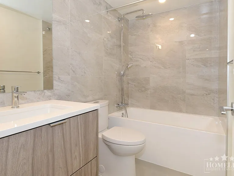 13675 107a Ave #1507 — Photo 9