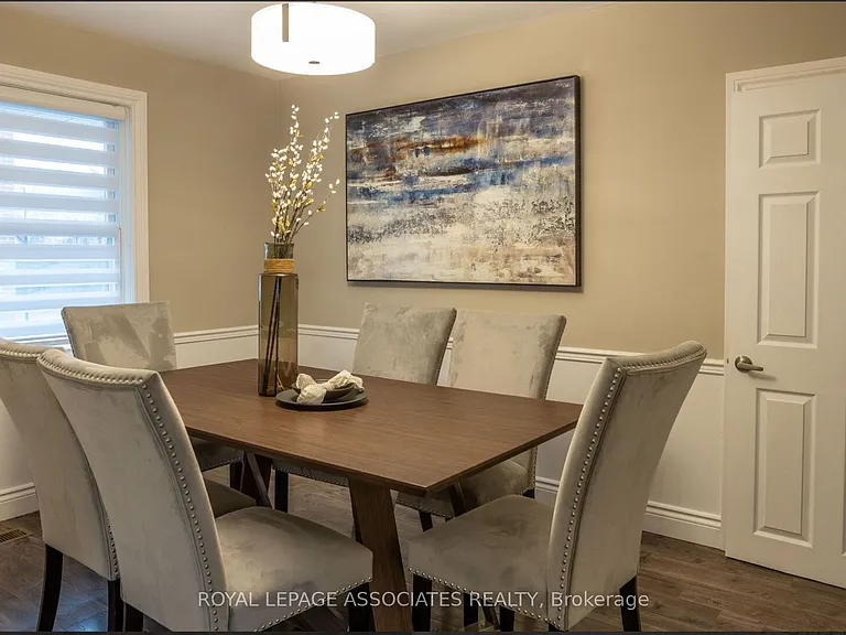 203 Cromwell Ave #MAIN — Photo 16