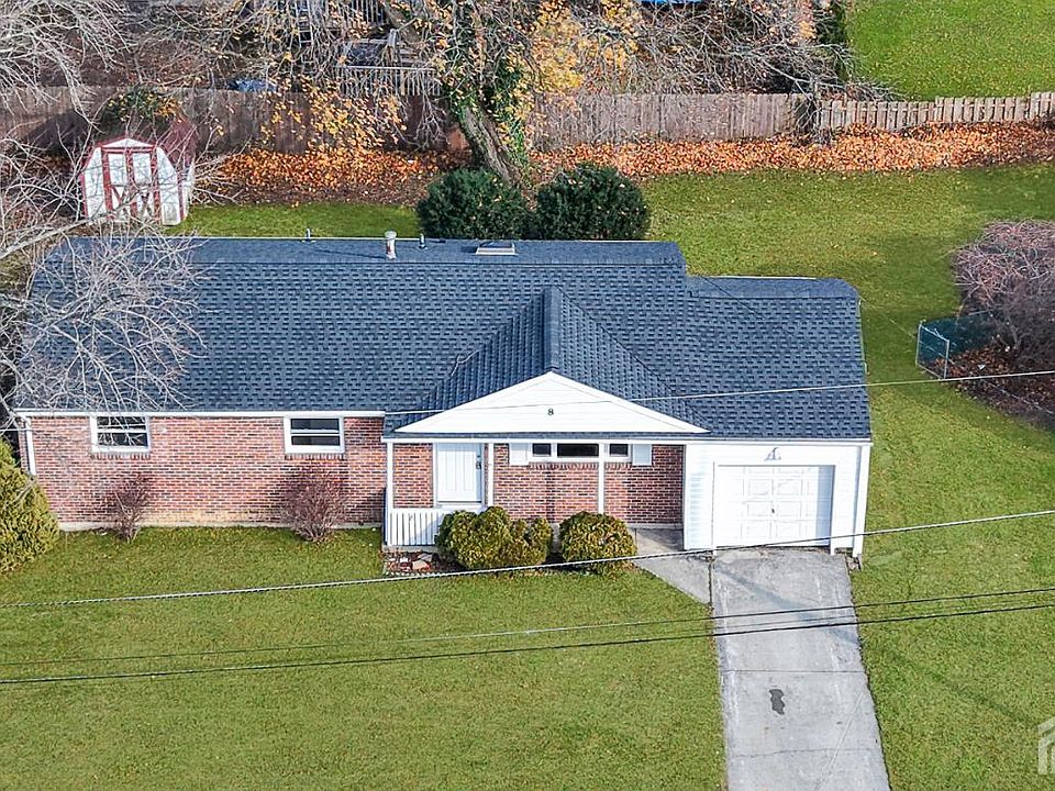 1st image of 8 Norman Dr