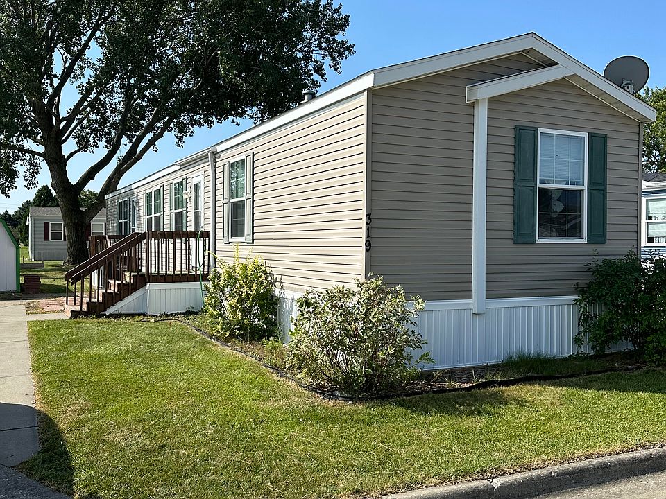 1st image of 319 Autumn Park Dr #319