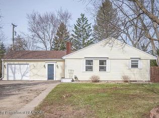 6140 Pinckney Rd, Pinckney, MI 48169