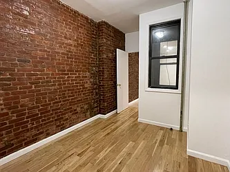 Rented by Best Apartments North Inc