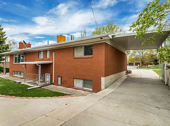 5th image of 3054 Millerama Ave