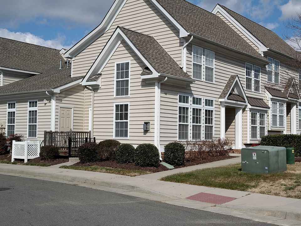1st image of 2389 Prince Andrew Ct #15