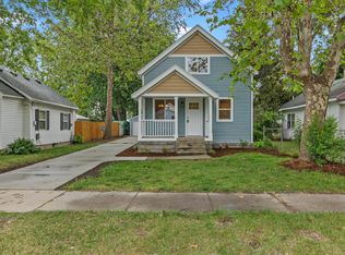 27 Burt St SE, Wyoming, MI 49548