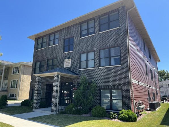 4531 Forest Ave #1B