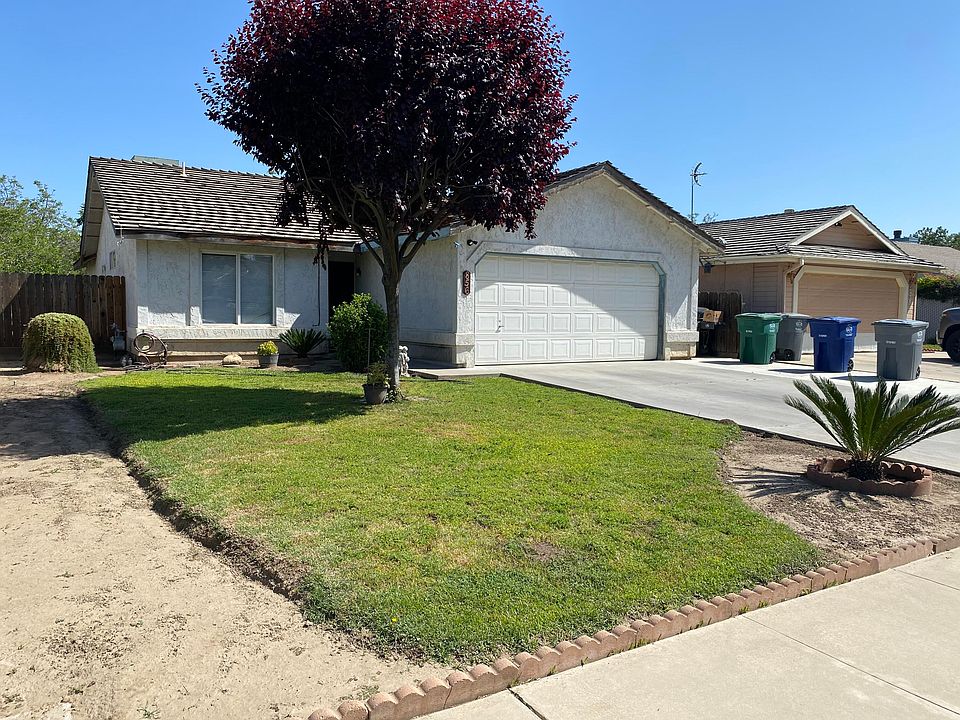 1st image of 856 W Garrett Avenue