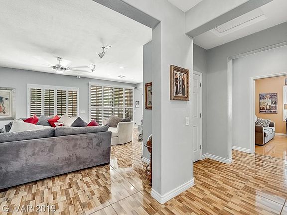 5th image of 7595 Kenwood Hills Ct