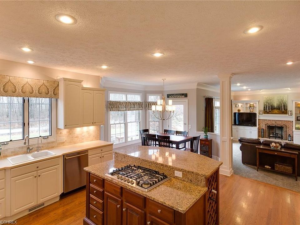 6844 Silkwood Ln, Solon, OH 44139 Zillow