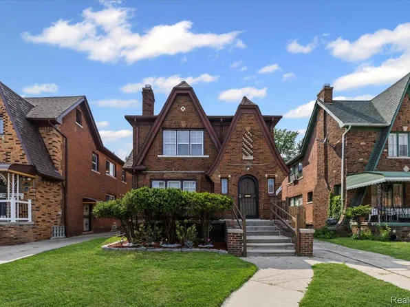 17379 Stoepel St, Detroit, MI 48221