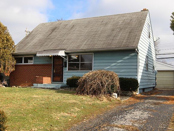 3rd image of 632 Savannah Dr