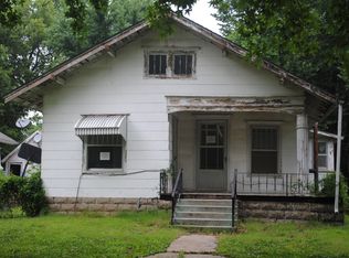 418 W Main St, Cherryvale, KS 67335