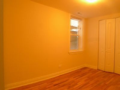 3rd image of 2519 N Marshfield Ave APT Gdn