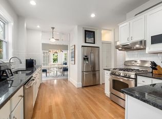 19 Eliot Cres #1, Brookline, MA 02467