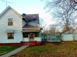 814 Church St, Grass Lake, MI 49240