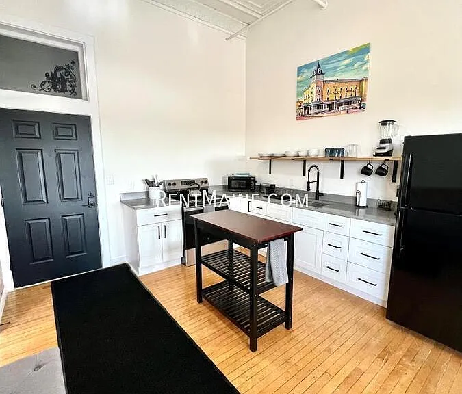 113 N Lancey St #202 — Photo 2