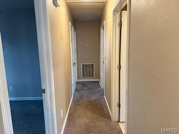 4th image of 122 Scrivner Rd