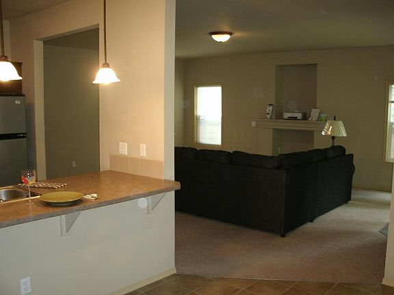4th image of 5710 Colby Ct SE