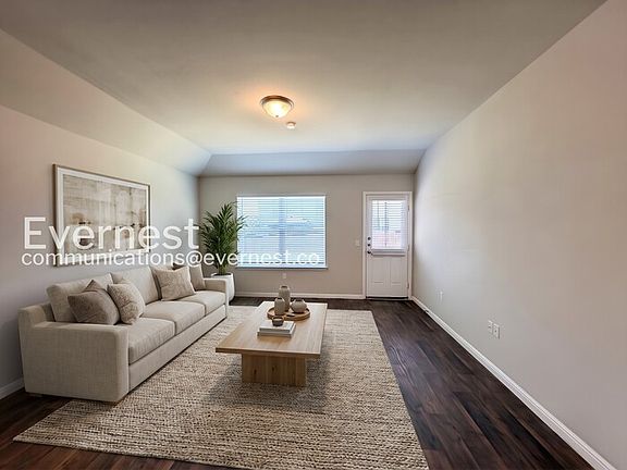 3rd image of 228 Sandhill Piper St