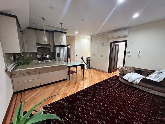 3rd image of 64-47 Dieterle Cres #2