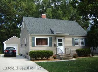 170 Caroline St, Elyria, OH 44035