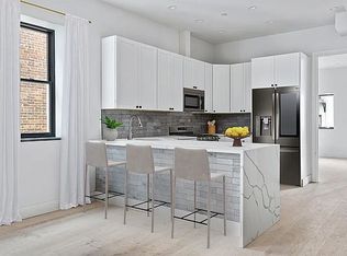 17 1st Pl #A, Brooklyn, NY 11231