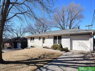 351 Hudkins Rd, Malcolm, NE 68402