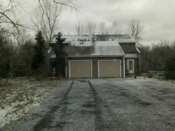 929 Pletcher Rd, Youngstown, NY 14174