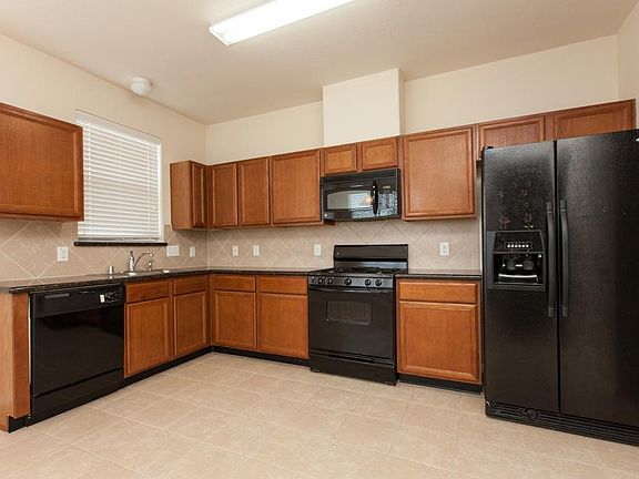 4th image of 19535 Aventine Plantation Dr