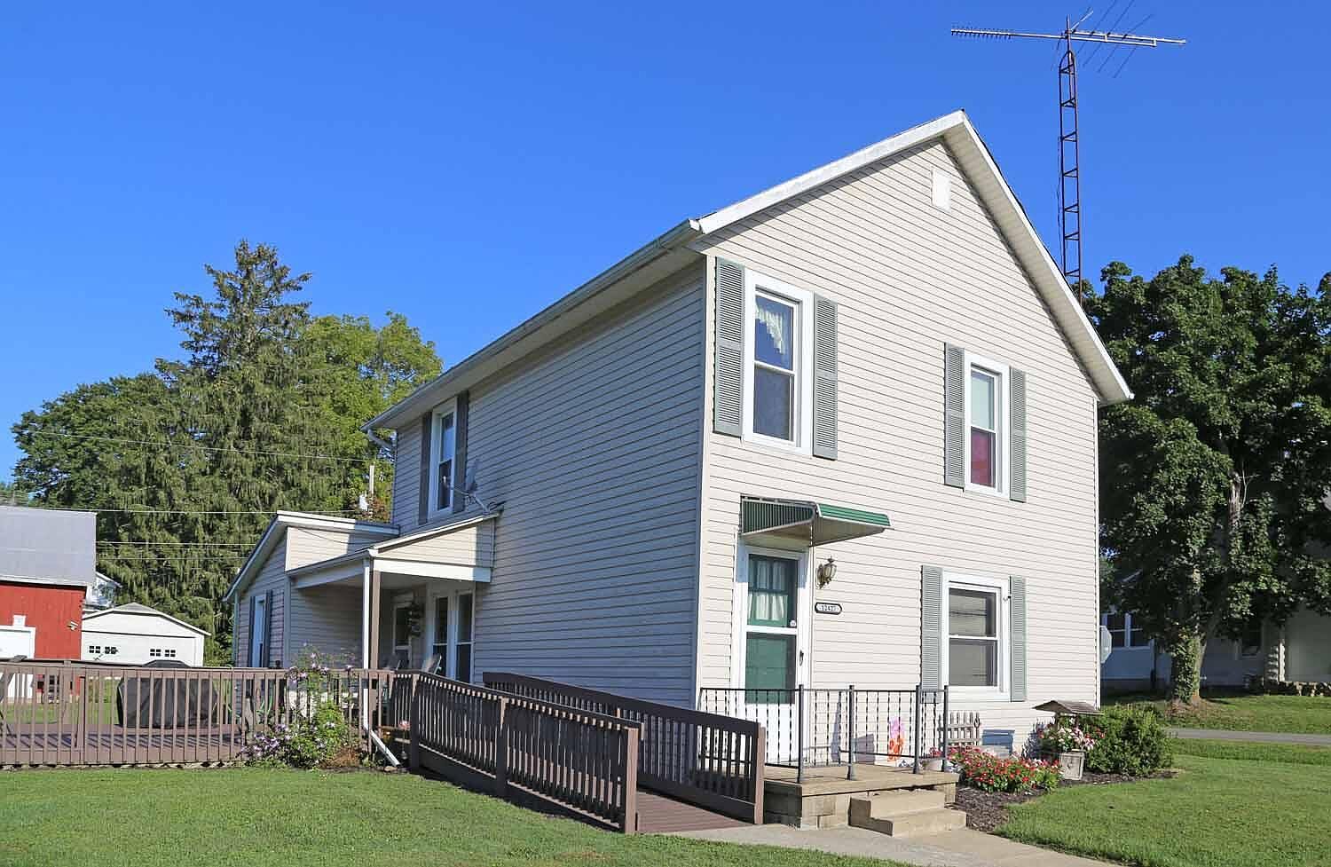 12427 Mary St, Howard, OH 43028 Zillow