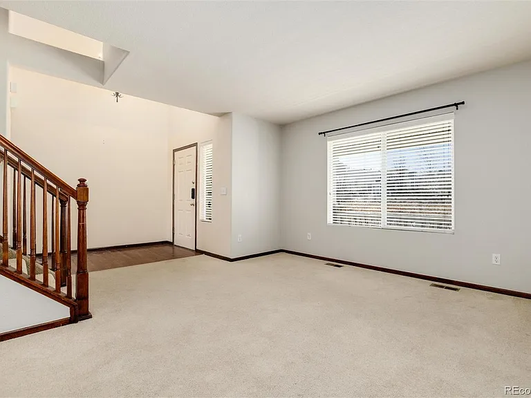 9865 Falcon Ln — Photo 34