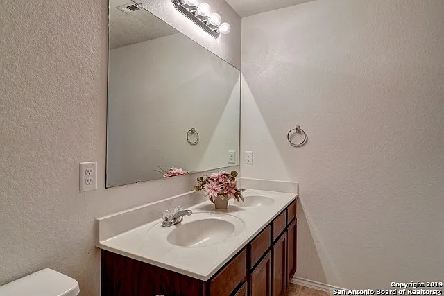 25208 Cambridge Wl — Photo 14