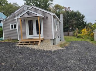 13 Oak Dr, Morris, CT 06763