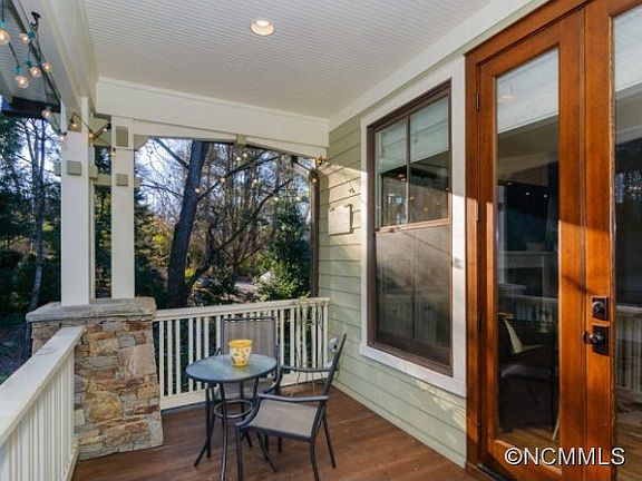 2nd image of 262 Cumberland Ave
