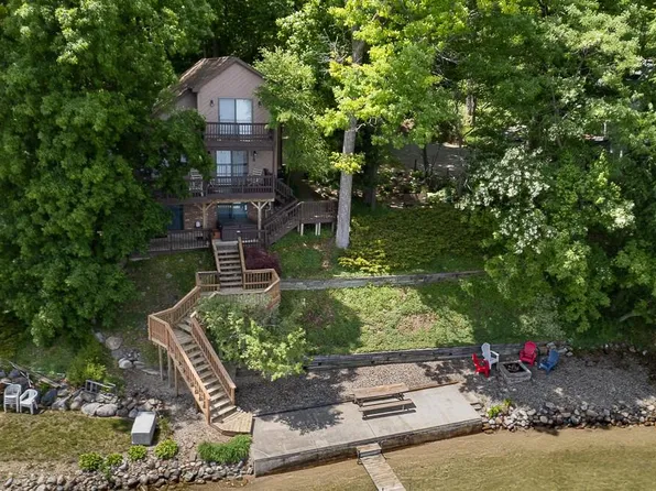 3120 Marsh Rd, Brooklyn, MI 49230